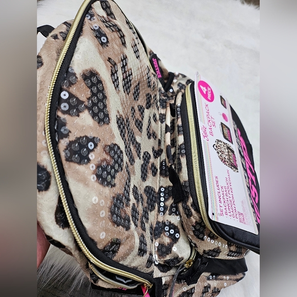 JUSTICE Girl Backpack Set 4pcs, Lunch Bag, Keychain & Pouch, Cheetah Theme, NEW - Picture 9 of 9